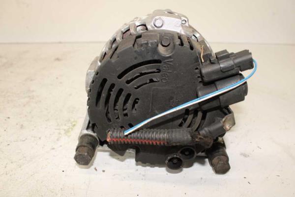 ALTERNATEUR 120AMP CITROEN / PEUGEOT 1.4 / 1.4 16V / 1.8 16V / 2.0 / 2.0 16V / 2.2 - Vue 3